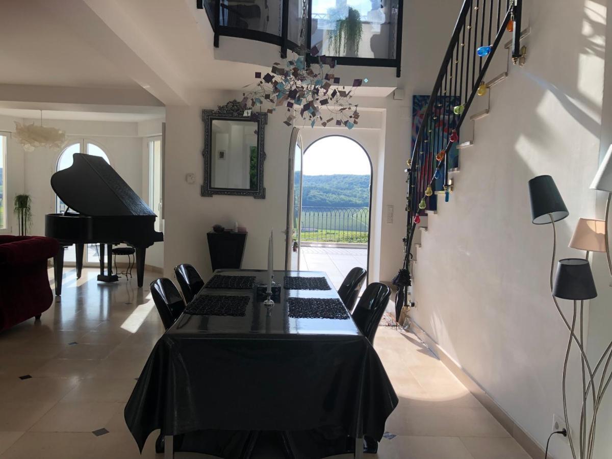 Floressens En Champagne Terrasse Privative Sur Le Vignoble Fleury-la-Riviere Exterior foto